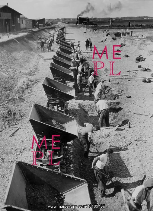 : Construction of the Reich Highway, 1934 : Construction of the Reich Highway, 1934