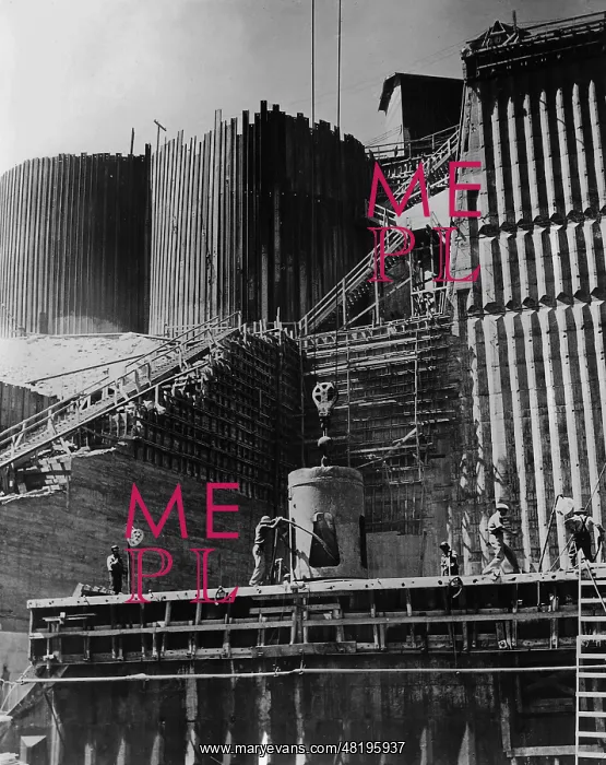 : Construction site of the Grand Coulee Dam, 1937 : Construction site of the Grand Coulee Dam, 1937