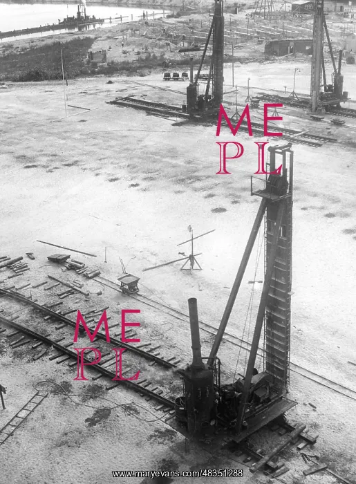 : Construction site of the Nuremberg Kongresshalle : Construction site of the Nuremberg Kongresshalle