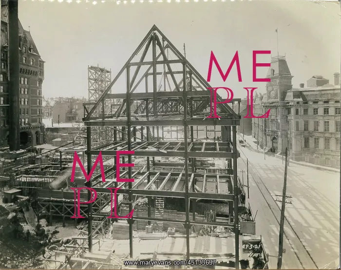 : Construction work, Chateau Frontenac, Quebec City : Construction work, Chateau Frontenac, Quebec City