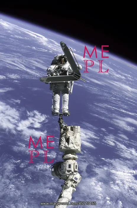 : Construction work on International Space ? : Construction work on International Space ?