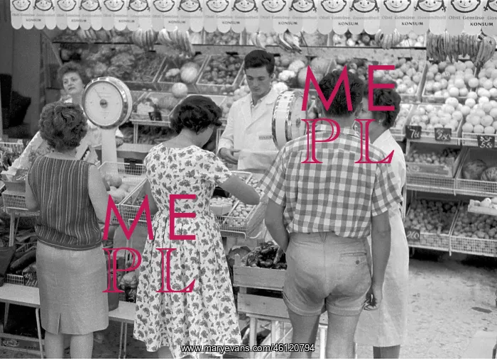 : Consumption Supermarket 1962 : Consumption Supermarket 1962