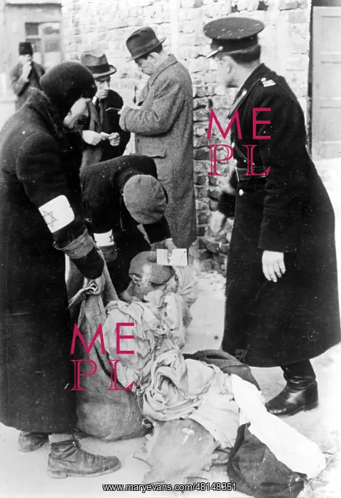 : Controls in the Warsaw Ghetto, 1941 : Controls in the Warsaw Ghetto, 1941
