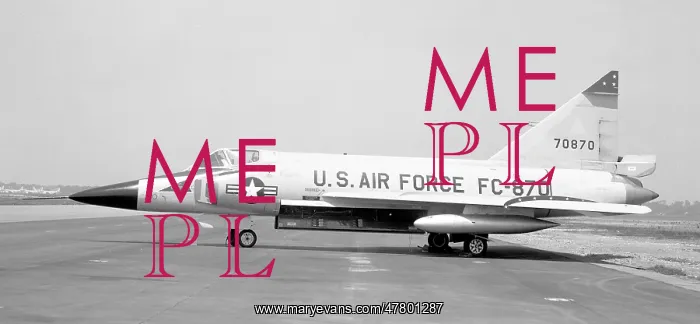 : Convair F-102A Delta Dagger 57-0870 : Convair F-102A Delta Dagger 57-0870