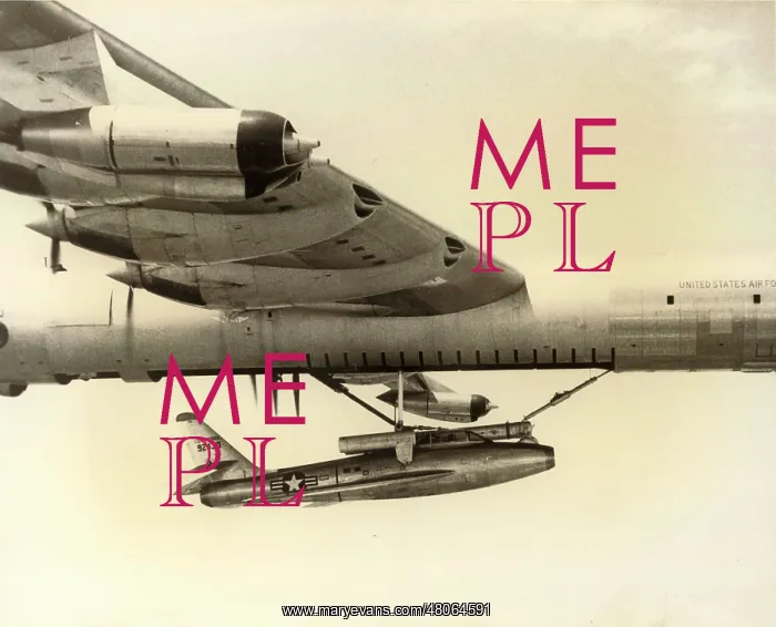: Convair GRB-36F catches the GRF-84F Thunderflash : Convair GRB-36F catches the GRF-84F Thunderflash
