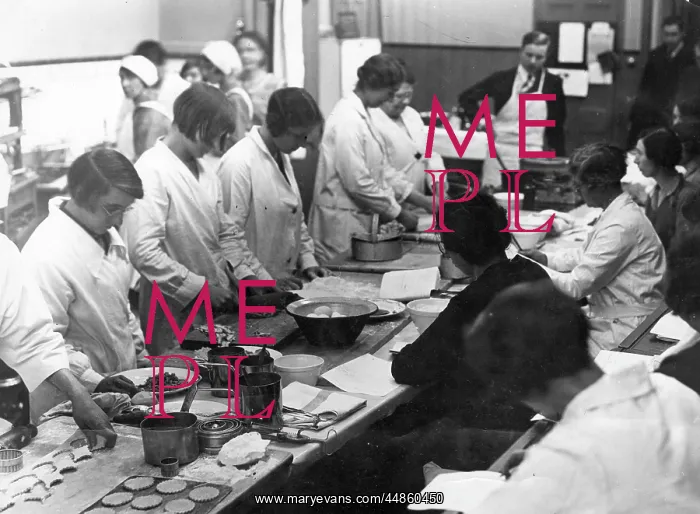 : COOKERY CLASS / PASTRIES : COOKERY CLASS / PASTRIES