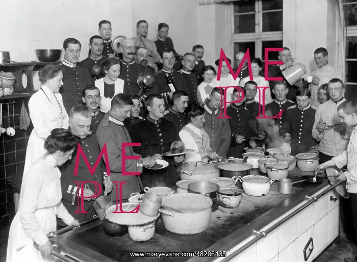 : Cooking class, 1914 : Cooking class, 1914