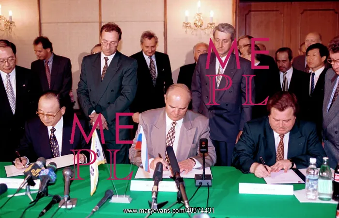 : Cooperation agreement for industrial production development : Cooperation agreement for industrial production development