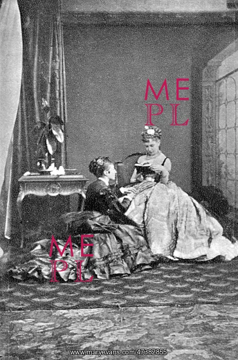 : CORA PEARL PHOTO : CORA PEARL PHOTO