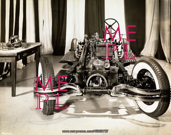  : Cord Front Drive car