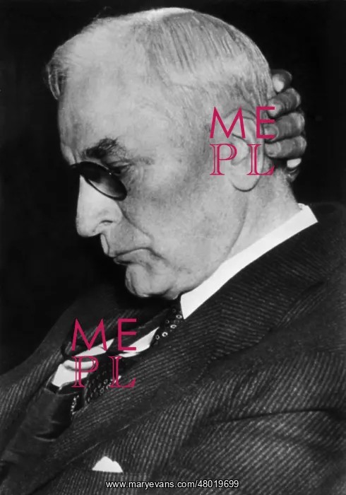 : Cordell Hull : Cordell Hull