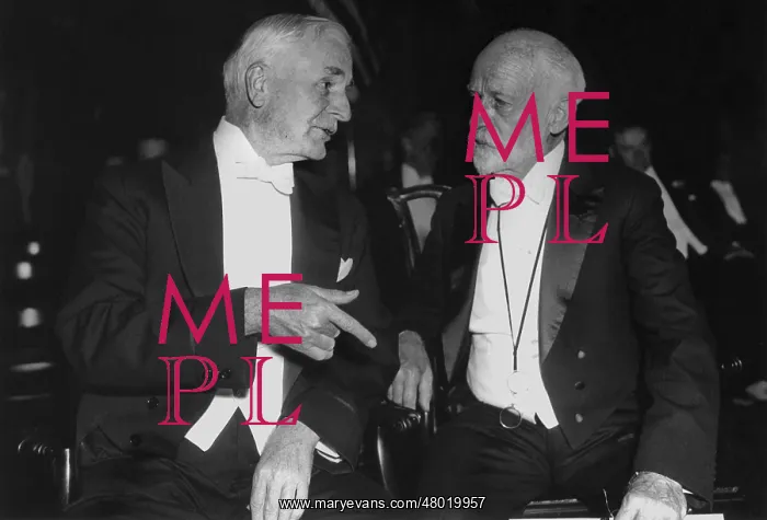 : Cordell Hull with William Durand at the Third World Power Co : Cordell Hull with William Durand at the Third World Power Co