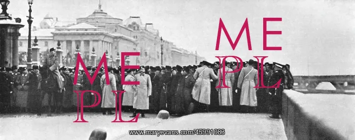 : The cordon of troops at the Winter Palace on Red Sunday : The cordon of troops at the Winter Palace on Red Sunday