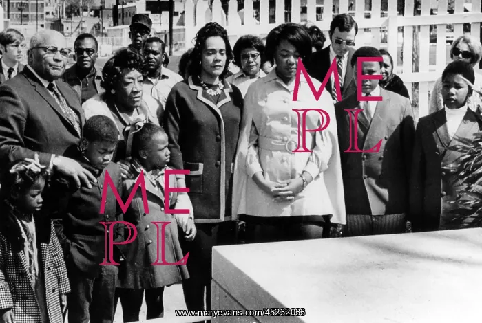 : Coretta Scott King. ? : Coretta Scott King. ?