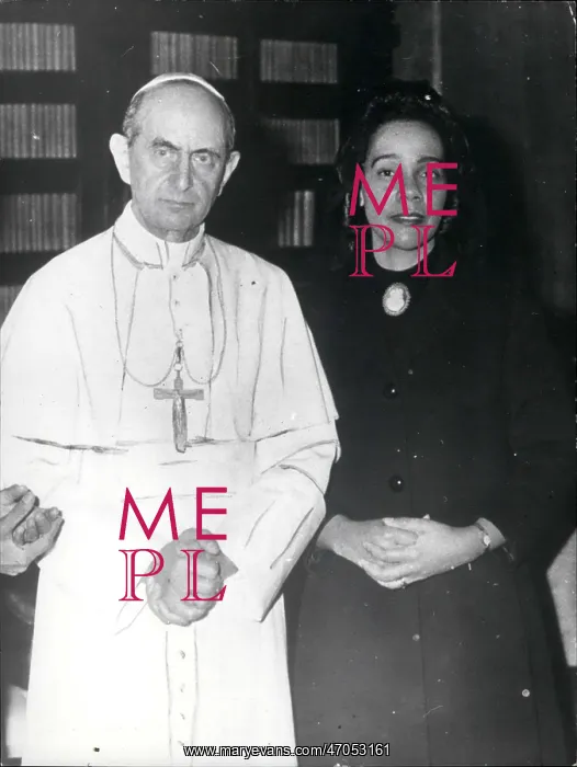 : Coretta Scott King with Pope Paul, Rome : Coretta Scott King with Pope Paul, Rome