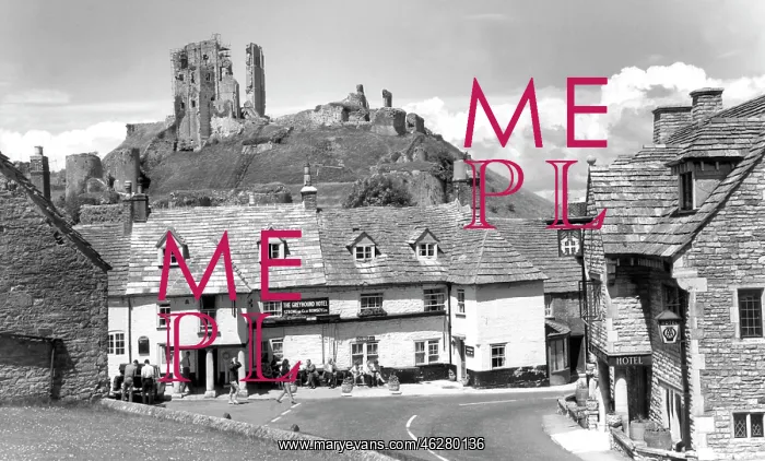  : Corfe Castle, the Village and Castle c1955