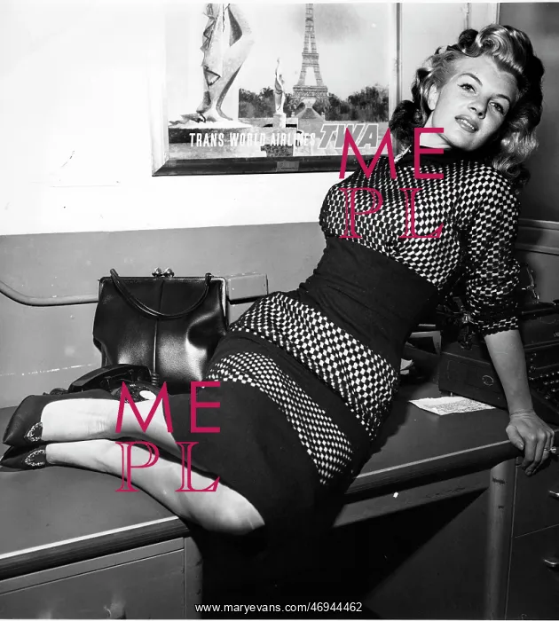 : Corinne Calvet : Corinne Calvet