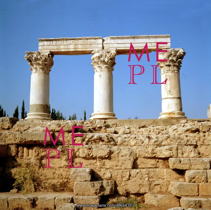 : Corinthian columns : Corinthian columns