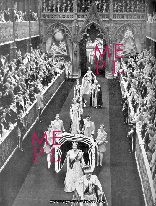 : Coronation 1953 - Procession of Queen Mother : Coronation 1953 - Procession of Queen Mother