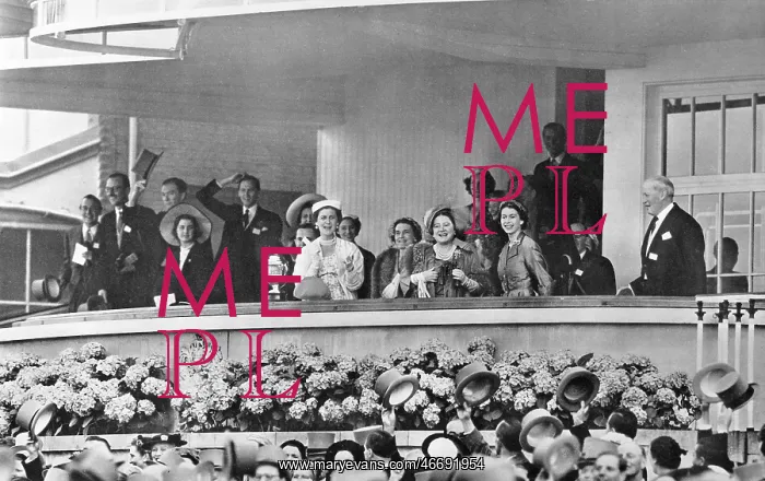 : Coronation 1953, the royal box at Ascot : Coronation 1953, the royal box at Ascot
