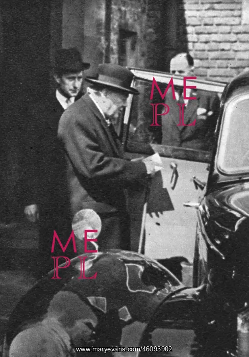 : Coronation Commission's First Meeting: Churchill : Coronation Commission's First Meeting: Churchill