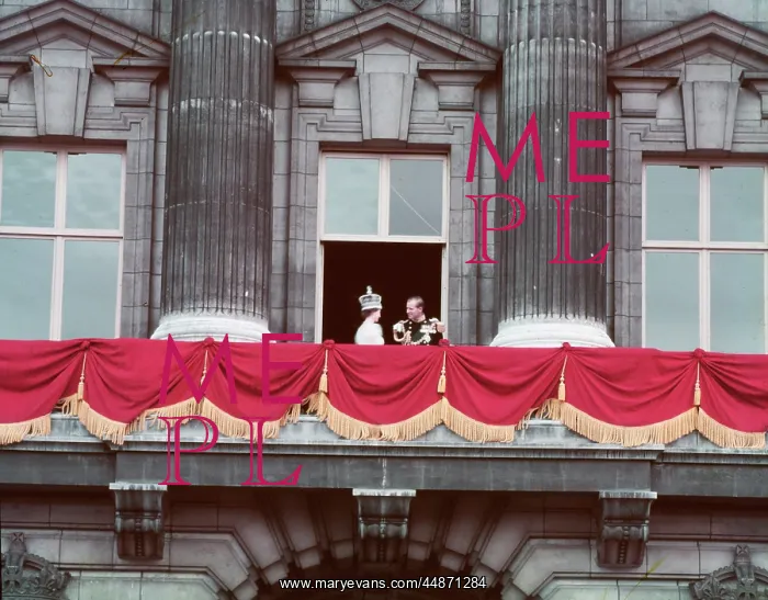 : CORONATION DAY 1953 : CORONATION DAY 1953