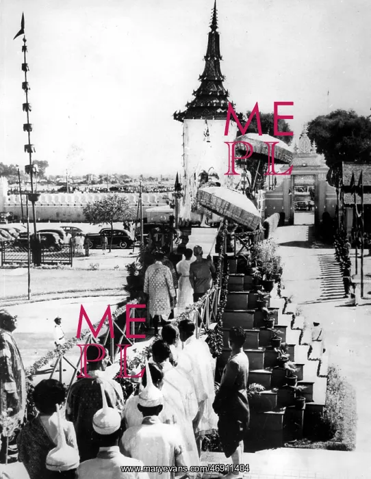 : Coronation of King and Queen of Cambodia, Phnom Penh : Coronation of King and Queen of Cambodia, Phnom Penh