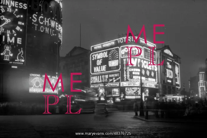 : Coronation. Piccadilly Circus at Night : Coronation. Piccadilly Circus at Night