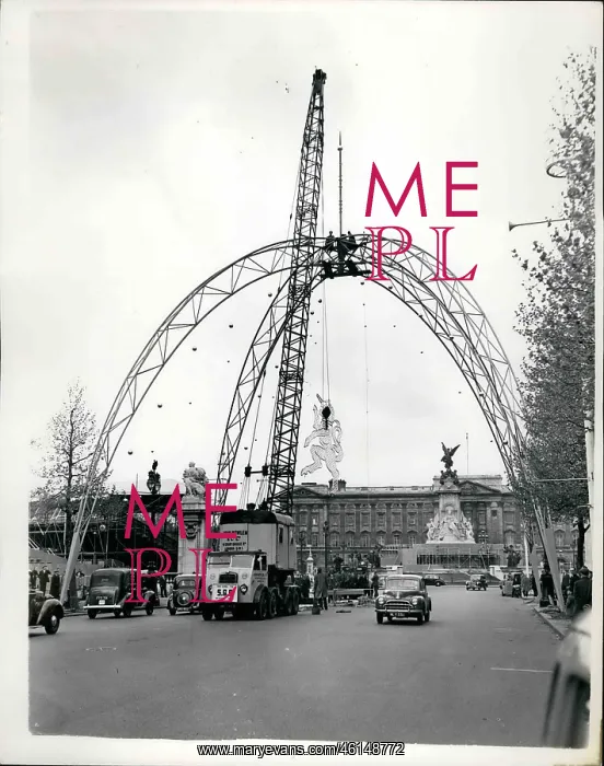 : Coronation preparation in The Mall, London : Coronation preparation in The Mall, London