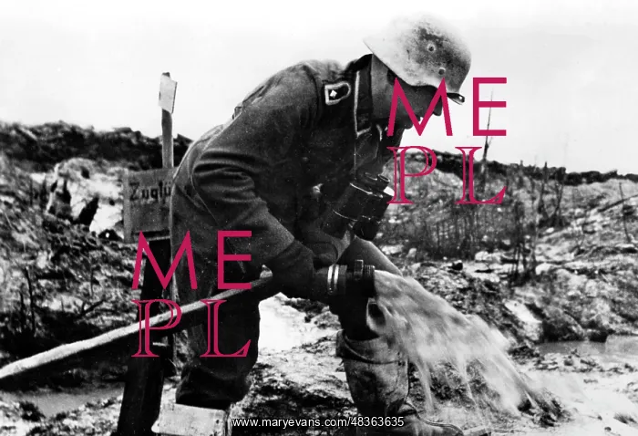 : Corporal on the Eastern Front, 1943 : Corporal on the Eastern Front, 1943