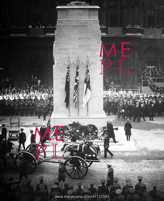 : Cortege of the Unknown Warrior passing the Cenotaph : Cortege of the Unknown Warrior passing the Cenotaph