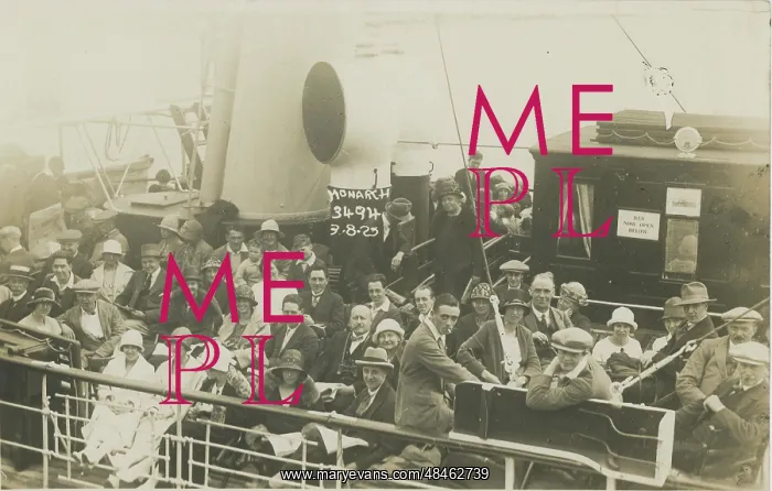 : Cosens Paddle Steamer - The Monarch : Cosens Paddle Steamer - The Monarch
