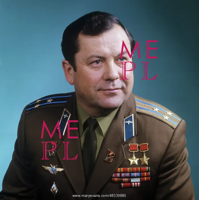 : Cosmonaut Pavel Popovich, 1976 : Cosmonaut Pavel Popovich, 1976