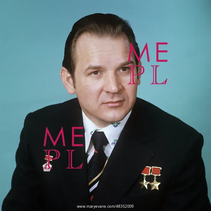 : Cosmonaut Valery Kubasov, 1976 : Cosmonaut Valery Kubasov, 1976