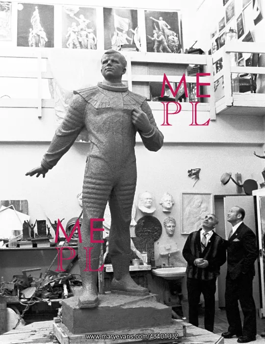 : Cosmonaut Yuri Gagarin's statue, 1974 : Cosmonaut Yuri Gagarin's statue, 1974