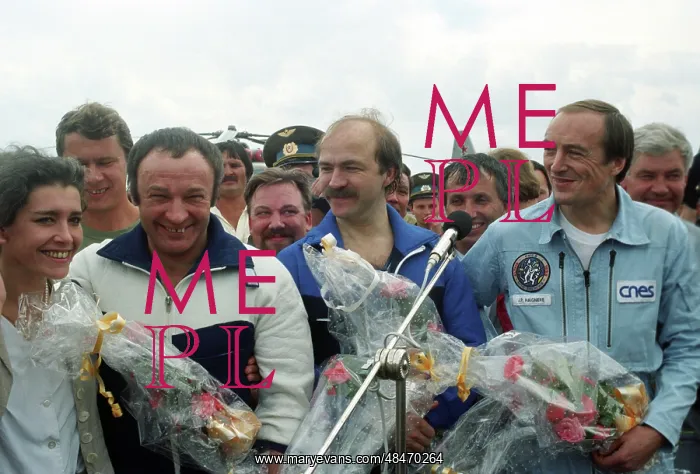 : Cosmonauts Gennady Manakov, Aleksandr Poleshchuk : Cosmonauts Gennady Manakov, Aleksandr Poleshchuk