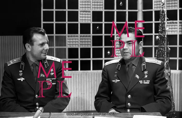 : Cosmonauts Y. Gagarin and A. Nikolayev : Cosmonauts Y. Gagarin and A. Nikolayev