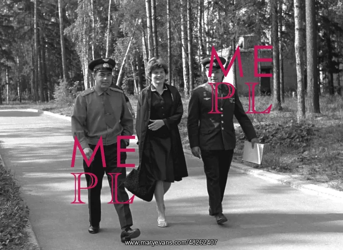: Cosmonauts in Zelyony gorodok : Cosmonauts in Zelyony gorodok