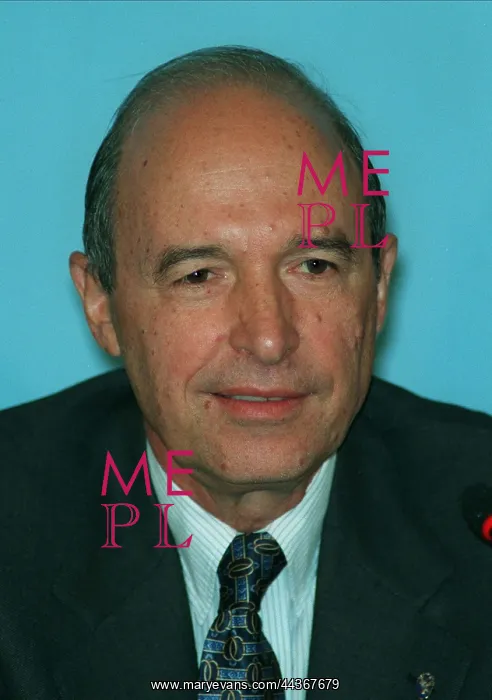  : Costas Simitis