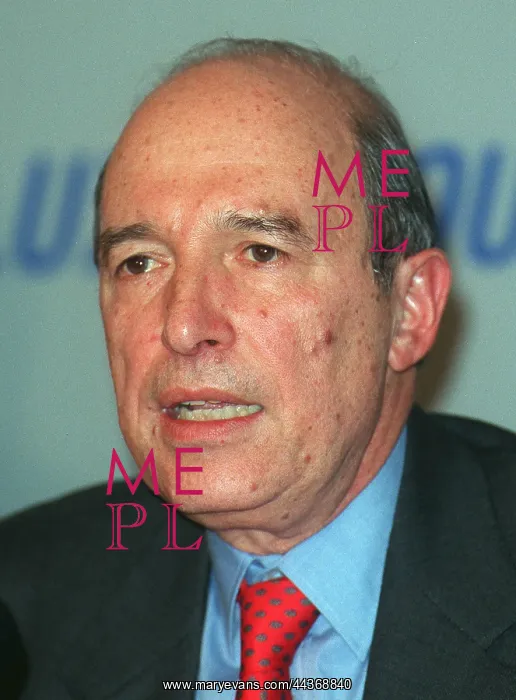  : Costas Simitis