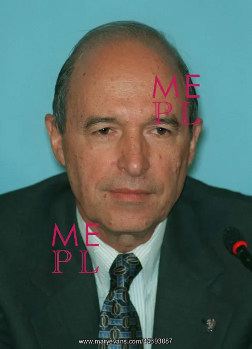  : Costas Simitis