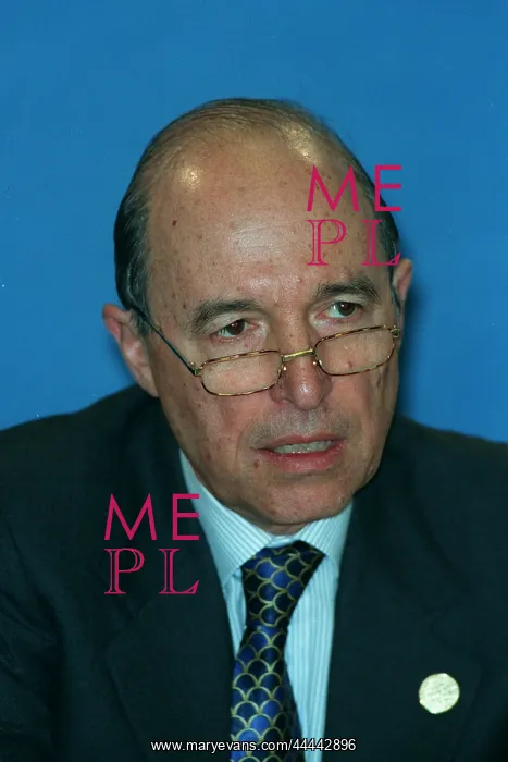  : Costas Simitis