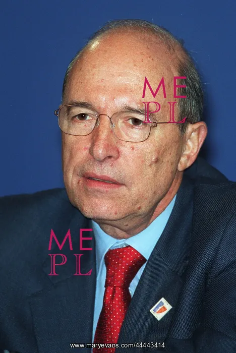 : Costas Simitis : Costas Simitis