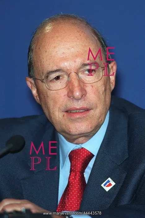 : Costas Simitis : Costas Simitis