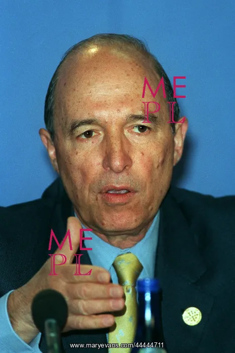  : Costas Simitis