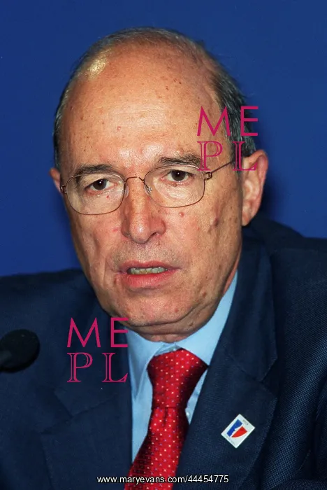 : Costas Simitis : Costas Simitis