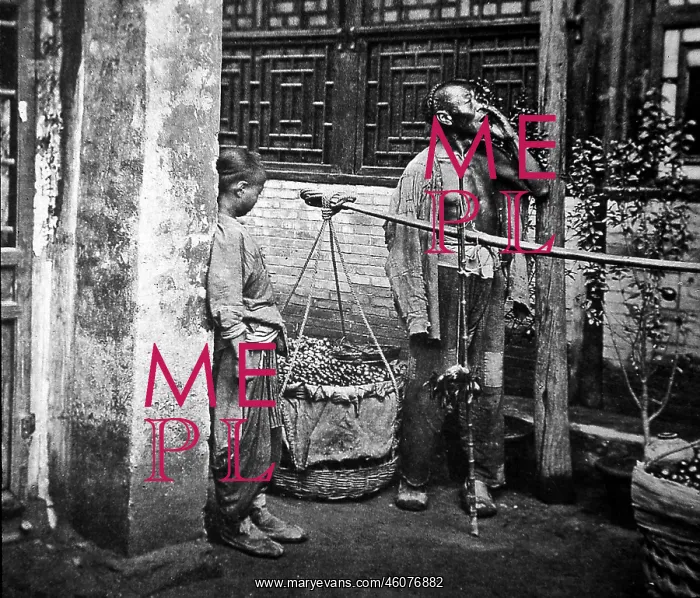 : Costermonger carrying wares, China : Costermonger carrying wares, China