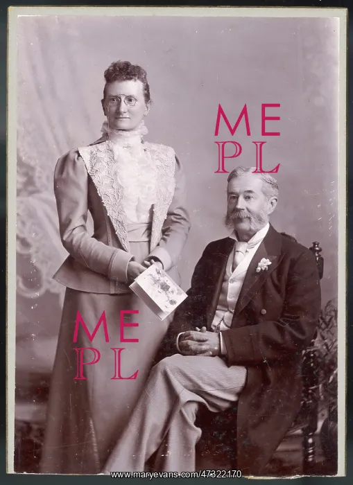  : Costume 1890s Couple
