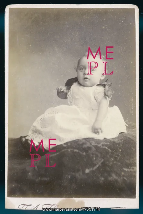 : COSTUME / BABY 1870S : COSTUME / BABY 1870S