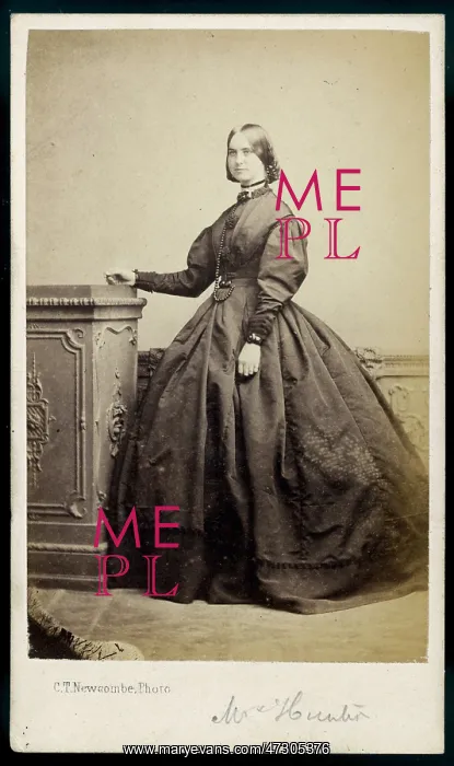 : COSTUME MRS HUNTER 1860S : COSTUME MRS HUNTER 1860S